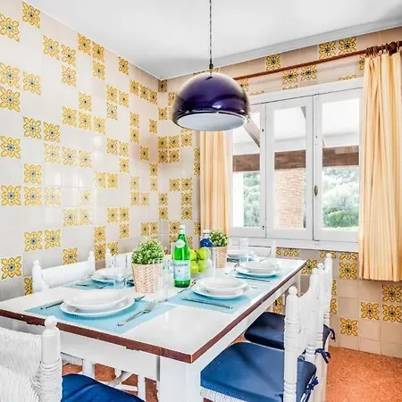 Binibequer Vell Sleeps 9 Pool Air Con Wifi Villa Binibeca